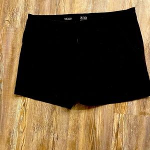 ANA black twill shorts